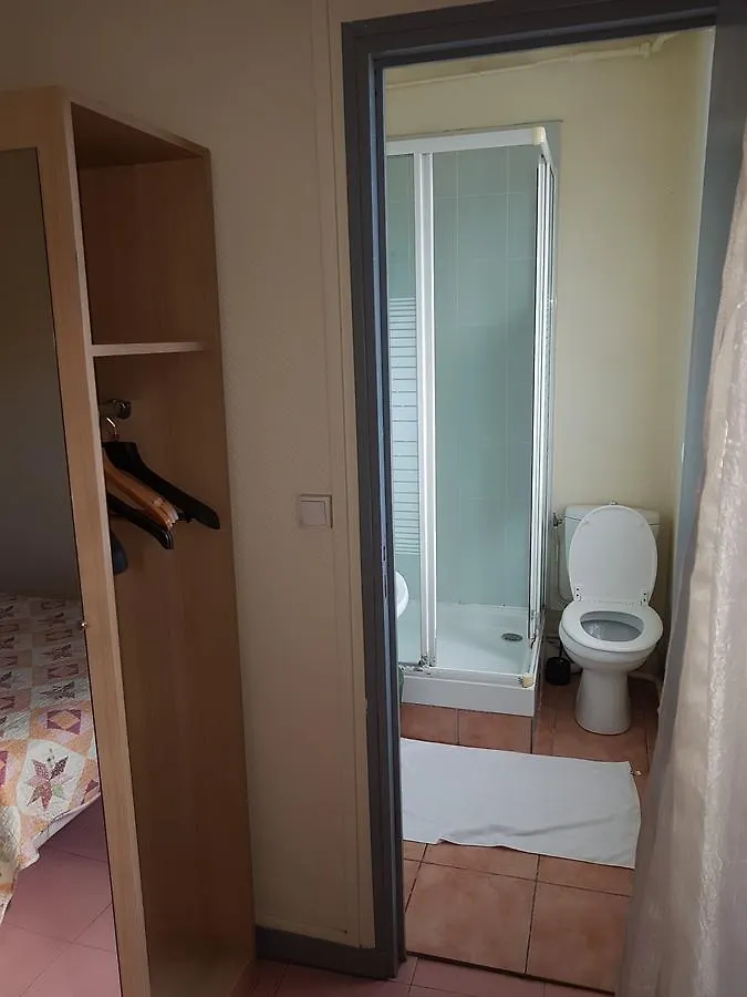 Au Royal Mad 3* Parigi